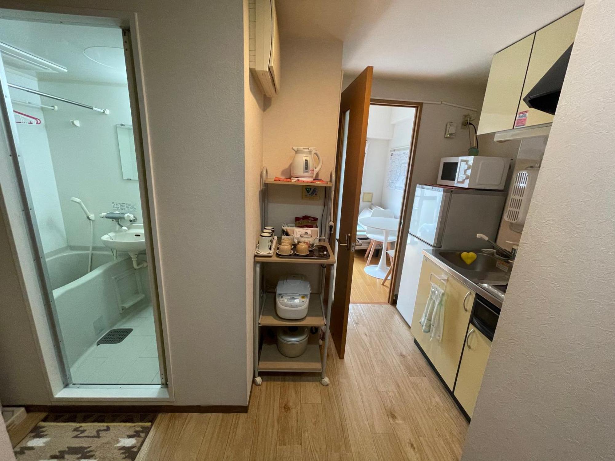 新宿庭院の屋-Shinjuku Garden Home -28 Square Meters King Size Bed Garden Room Tokyo Dış mekan fotoğraf